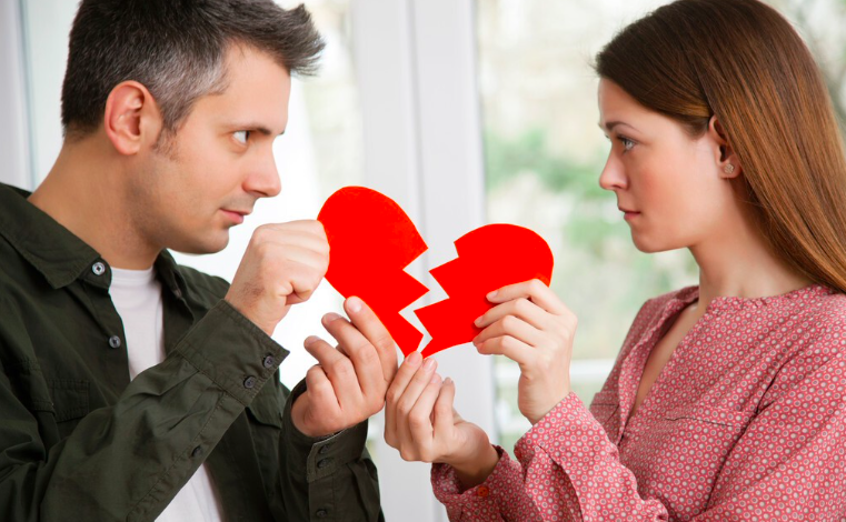 哈尔滨离婚如何申请财产保全冻结对方账户